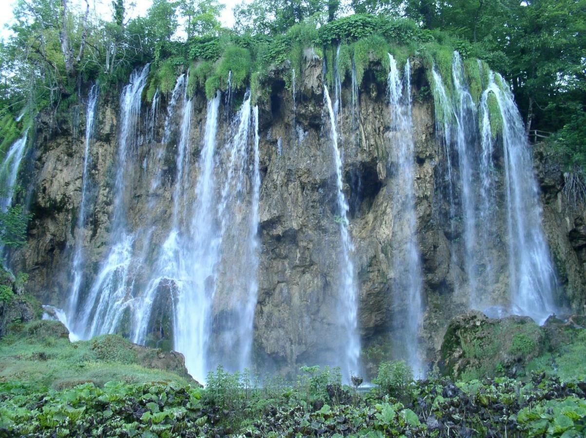 Accommodation Plitvice Korenica Exteriör bild